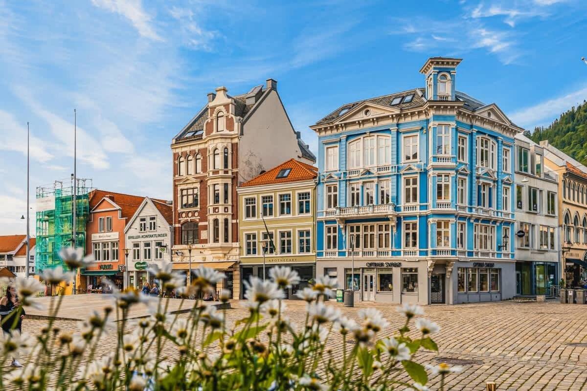 Dinbnb Apartments Bryggen Берген Екстериор снимка